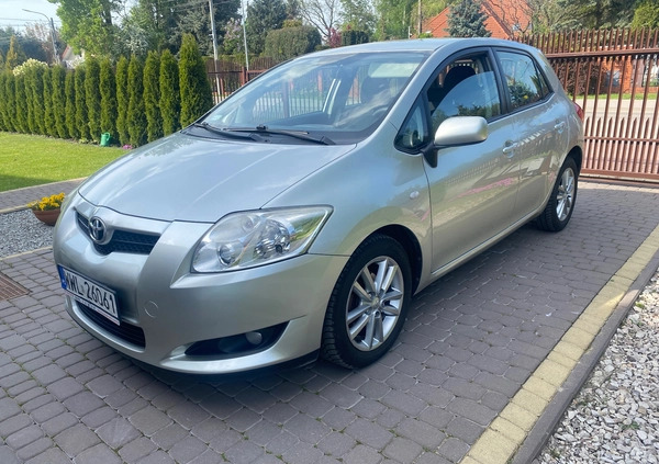 Toyota Auris cena 24500 przebieg: 209300, rok produkcji 2009 z Radzymin małe 154